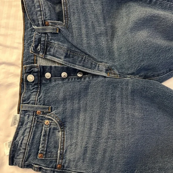 501 Levis Classic Blue Denim Jeans - Picture 6 of 6